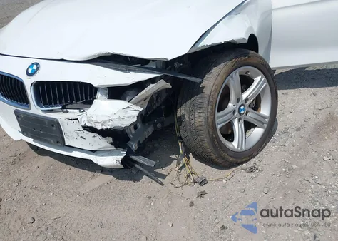 2015 BMW 328I xDrive из США, поврежденный, VIN WBA3B5G56FNS15848